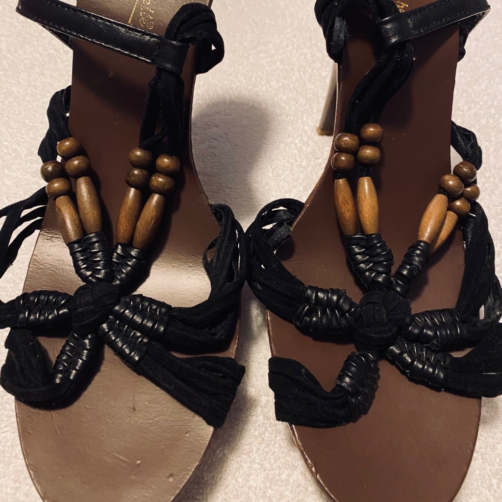 Almost Brand New Stylish Heels By Anne Michelle Box 45 Almost Brand New Stylish Heels By Anne Michelle Box 45